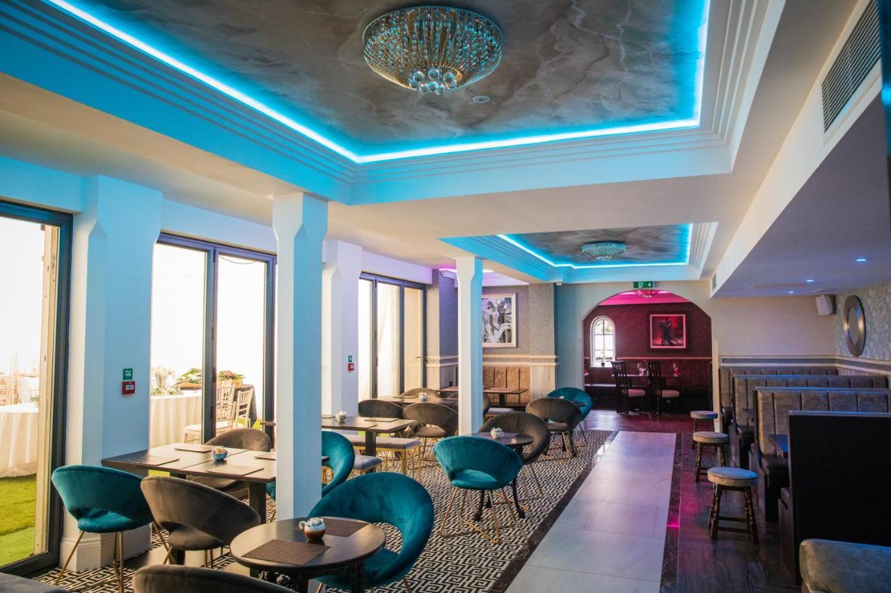 The Old Hall Hotel โคเวนทรี ภายนอก รูปภาพ