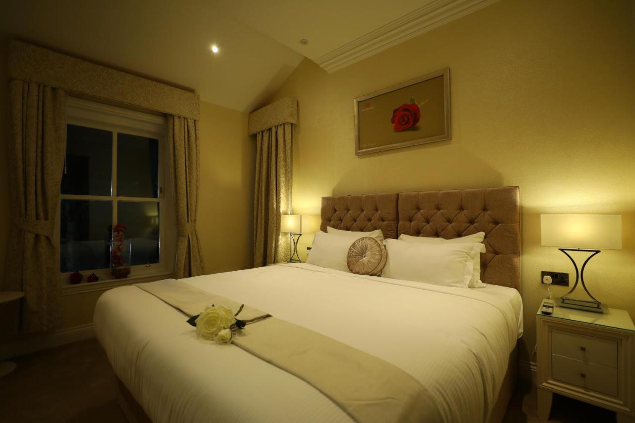 The Old Hall Hotel โคเวนทรี ภายนอก รูปภาพ